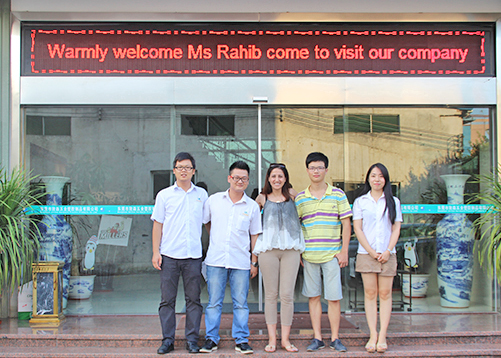 致森展示架專(zhuān)業(yè)的成品設(shè)計(jì)，我們很滿(mǎn)意！